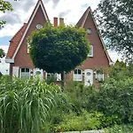 Teichhaus Nyaraló