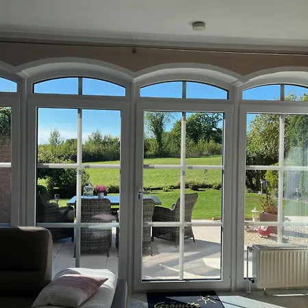 Teichhaus 펜션 그로미츠